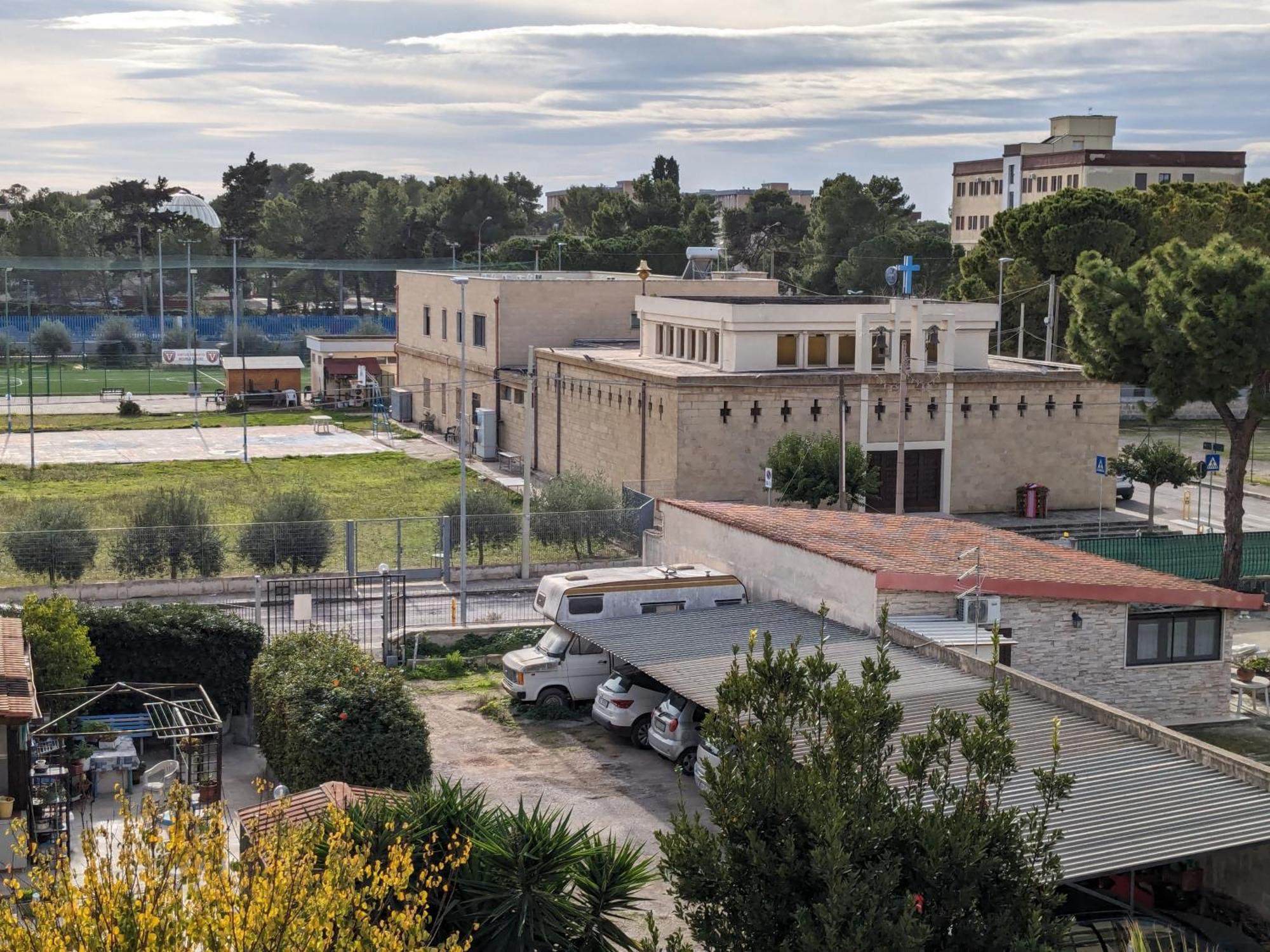 La Casa Dei Due Mari - Large Apartment With Parking Taranto Dış mekan fotoğraf